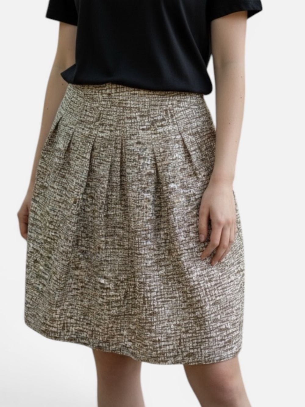 Banana Republic Sz 6 Silk Geometric Brown/White Print Pleated Front Short Skirt